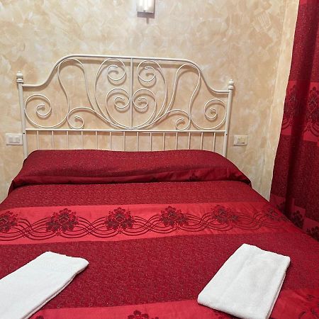 Roma Guest House Exterior foto